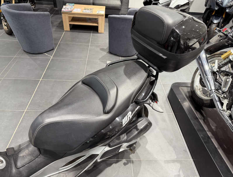 PIAGGIO MP3 300LT YOURBAN / Garantie 