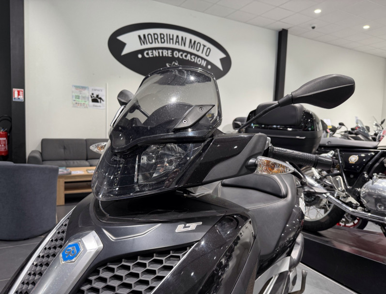 PIAGGIO MP3 300LT YOURBAN / Garantie 