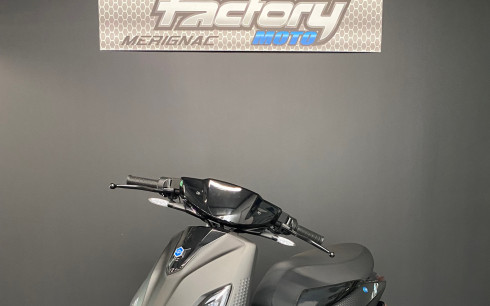 PIAGGIO 1 + 45 KM/H MY23