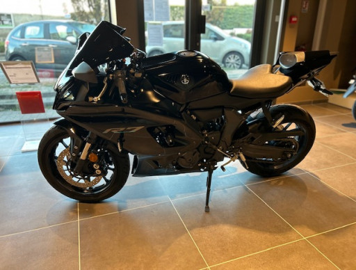 YAMAHA YZF-R7 35KW
