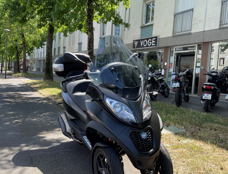 PIAGGIO MP3 500 HPE ADVANCED ABS + MARCHE ARRIÈRE + TOP CASE - Financement possible 