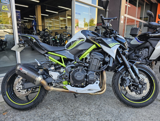 KAWASAKI Z 900