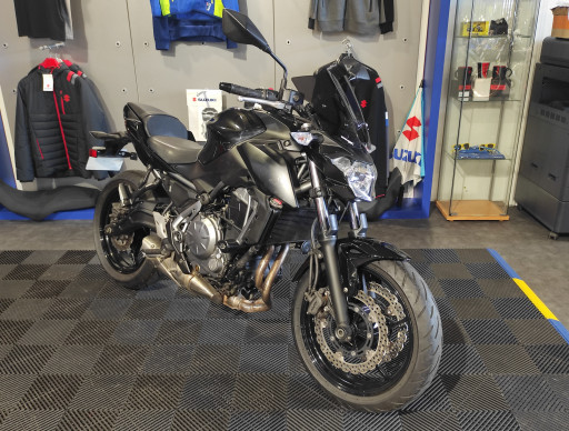 KAWASAKI Z 650