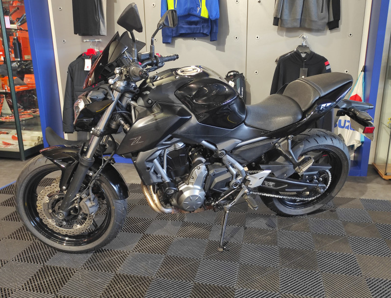 KAWASAKI Z 650