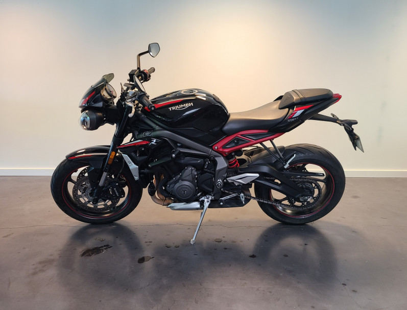 TRIUMPH STREET TRIPLE 765 R