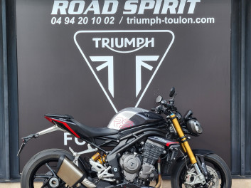 TRIUMPH SPEED TRIPLE 1200 RS