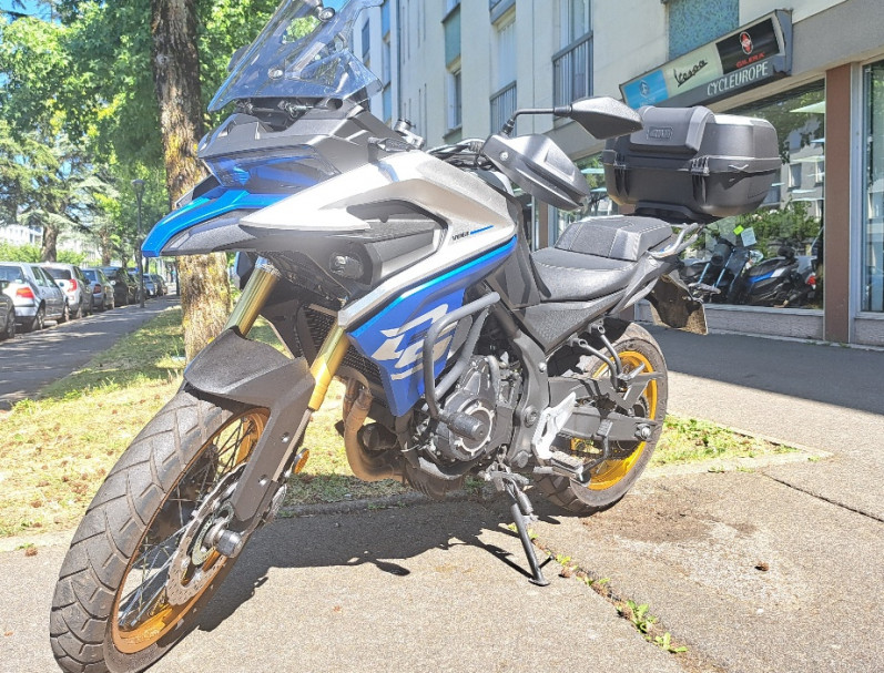 VOGE 525 DSX COMME NEUVE + Top case