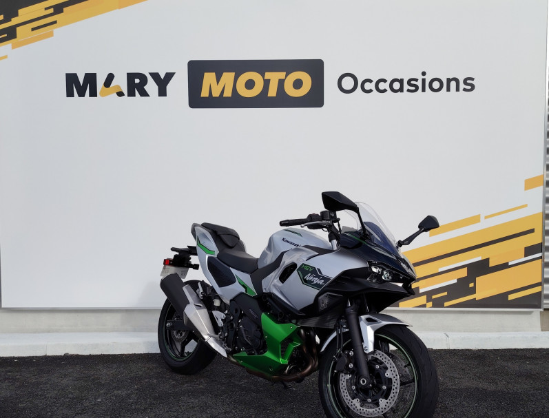 KAWASAKI Ninja 7 Hybrid