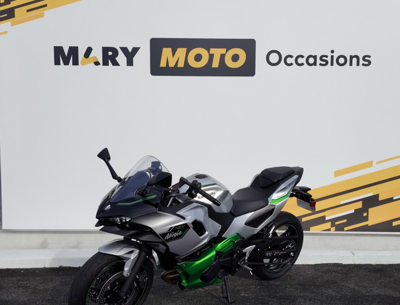 KAWASAKI Ninja 7 Hybrid