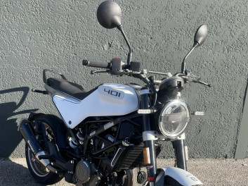 HUSQVARNA SVARTPILEN 401