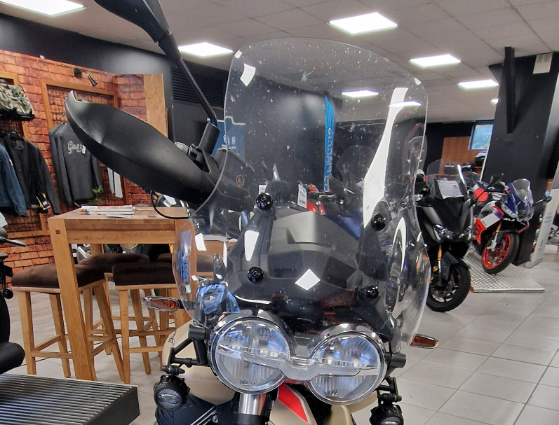 MOTO GUZZI V85 TT TRAVEL PACK 850