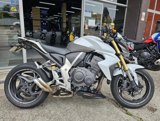 HONDA CB 1000 R