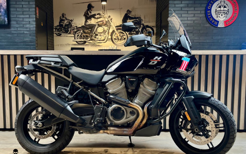 HARLEY-DAVIDSON ADVENTURE PAN AMERICA 1250