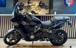 HARLEY-DAVIDSON ADVENTURE PAN AMERICA 1250
