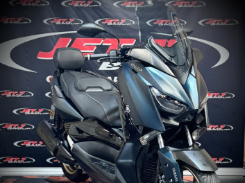 YAMAHA XMAX 300 Tech Max