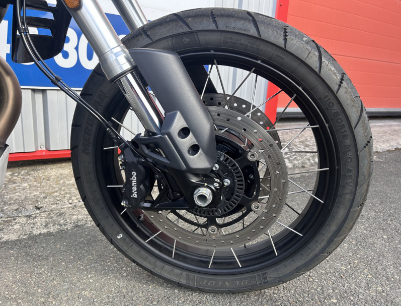 MOTO GUZZI V85 TT GUARDIA D ONORE 850