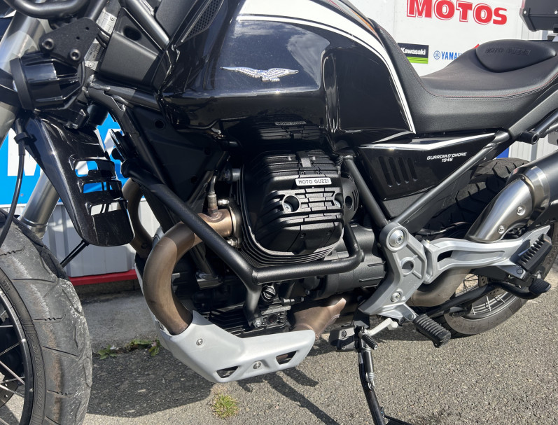 MOTO GUZZI V85 TT GUARDIA D ONORE 850