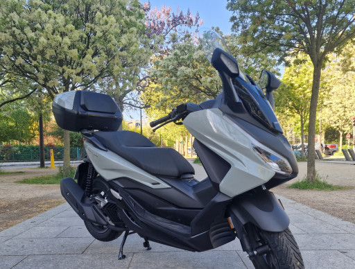 HONDA NSS FORZA 125 TOP BOX 2025