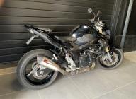 SUZUKI GSR 750