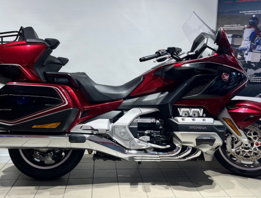 GOLDWING 1800