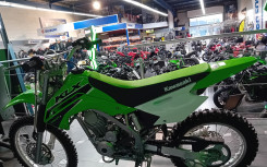 KAWASAKI KLX 140 R