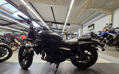 KAWASAKI ELIMINATOR 500 DEMO BIKE 228 KMS SEULEMENT !!