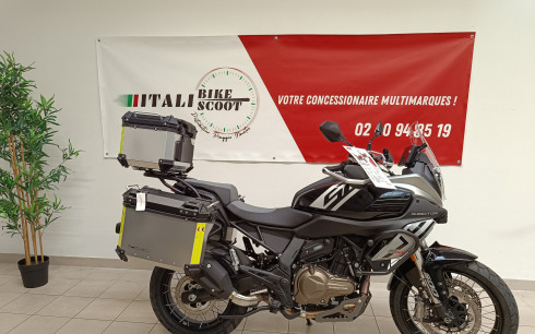 QJ MOTOR SRT 600 SX TOURING