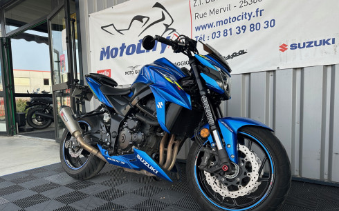 SUZUKI GSX-S 750