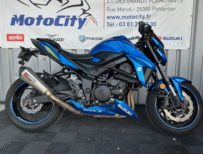 SUZUKI GSX-S 750