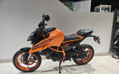 KTM 390 DUKE