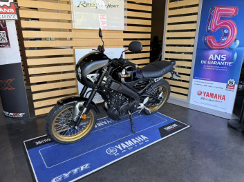 YAMAHA XSR 125 Legacy