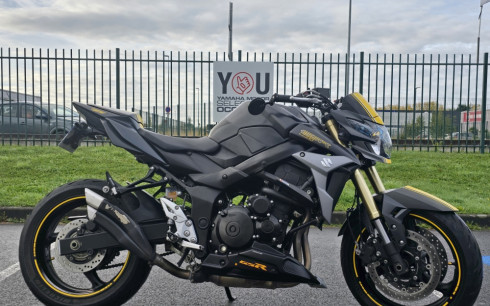 SUZUKI GSR 750 ABS BOSS EDITION