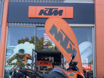 KTM 1290 SUPER DUKE GT
