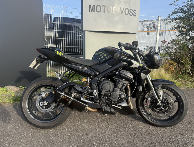 TRIUMPH STREET TRIPLE 765 RS