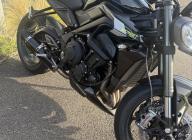 TRIUMPH STREET TRIPLE 765 RS