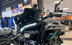 YAMAHA MT-10