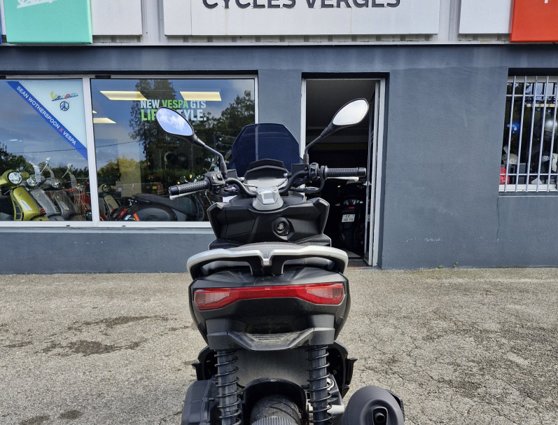 APRILIA SR GT 125 ABS SPORT