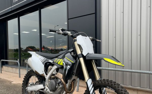 TRIUMPH TF 250-X