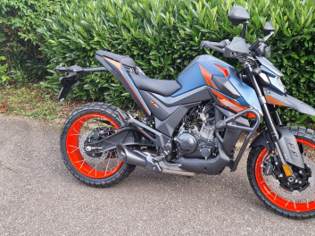 ZONTES 125 HYPER TRAIL MOTORS54
