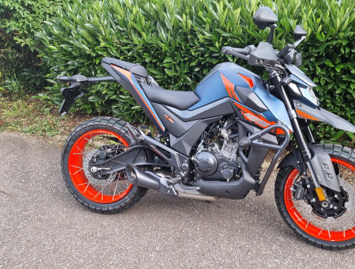 ZONTES 125 HYPER TRAIL MOTORS54