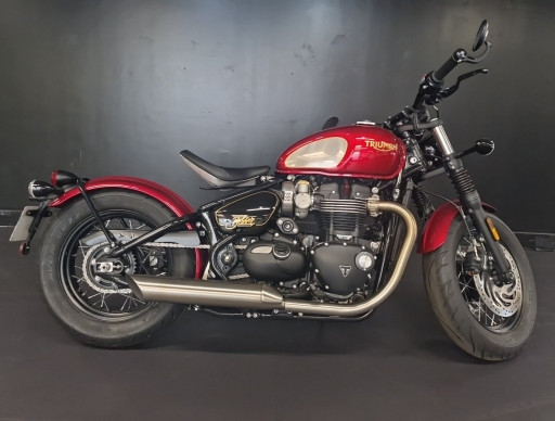 TRIUMPH BOBBER 1200 GOLD LINE Edition
