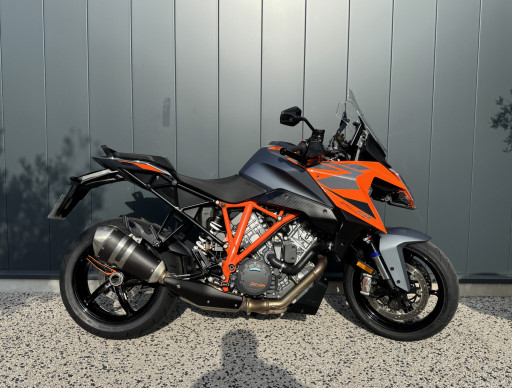 KTM 1290 SUPER DUKE GT 2023