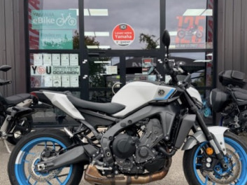 YAMAHA MT-09 / MT09