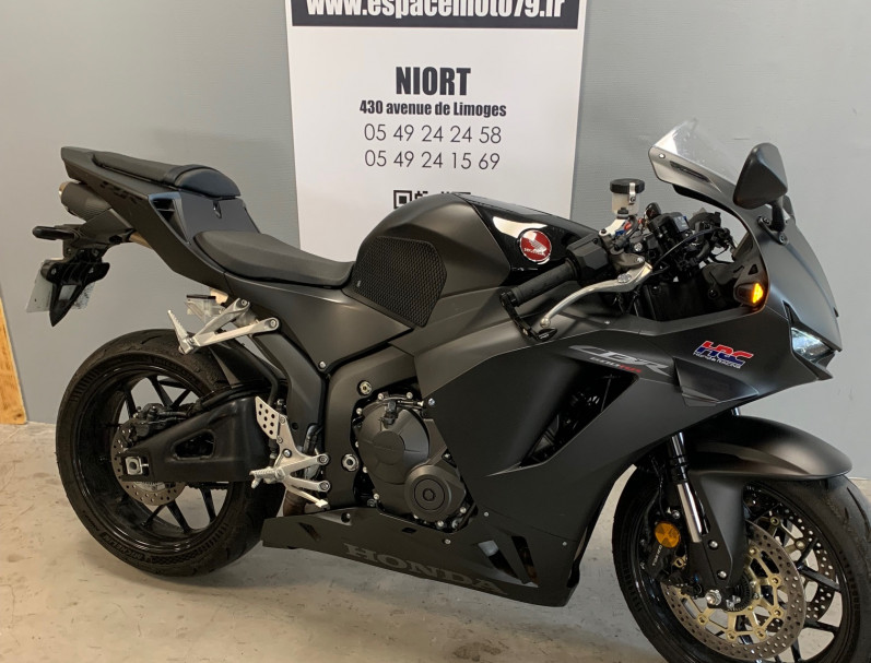 HONDA CBR 600 RR