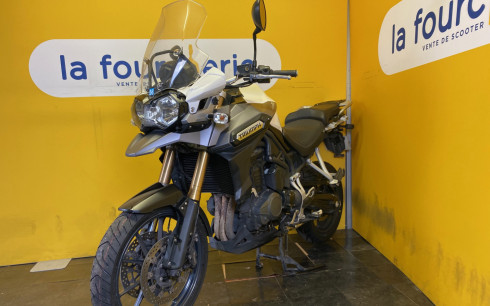 TRIUMPH TIGER 1200 EXPLORER