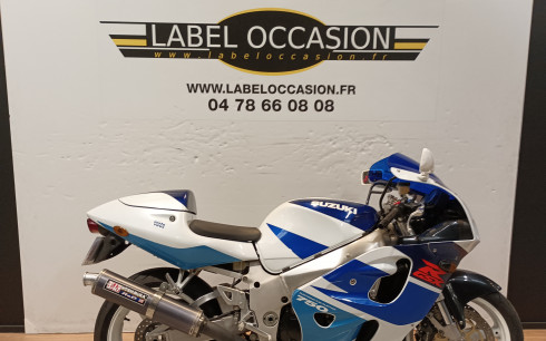 SUZUKI GSX-R 750