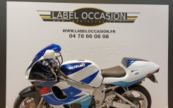 SUZUKI GSX-R 750