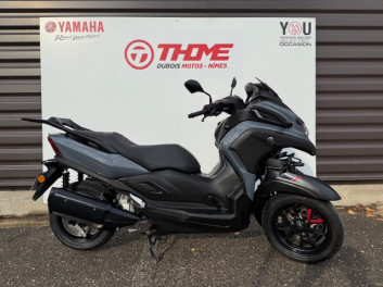 YAMAHA TRICITY 300