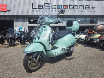 VESPA GTS 300 FINITION YATCH CLUB - FULL OPTIONS