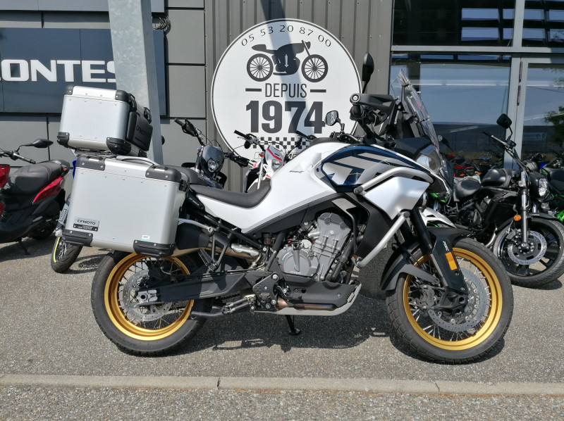CF MOTO MT 800 EXPLORE / 199€ PAR MOIS / DSN MOTOS 47